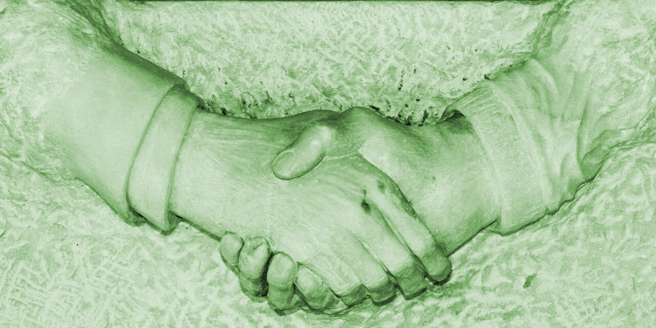 Hände werden gereicht